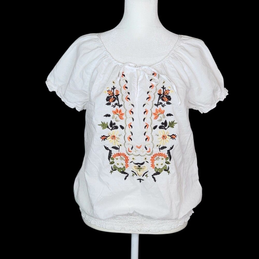 iZ Byer Embroidered Split Neck Top White Floral Boho Peasant Puff Sleeves XL